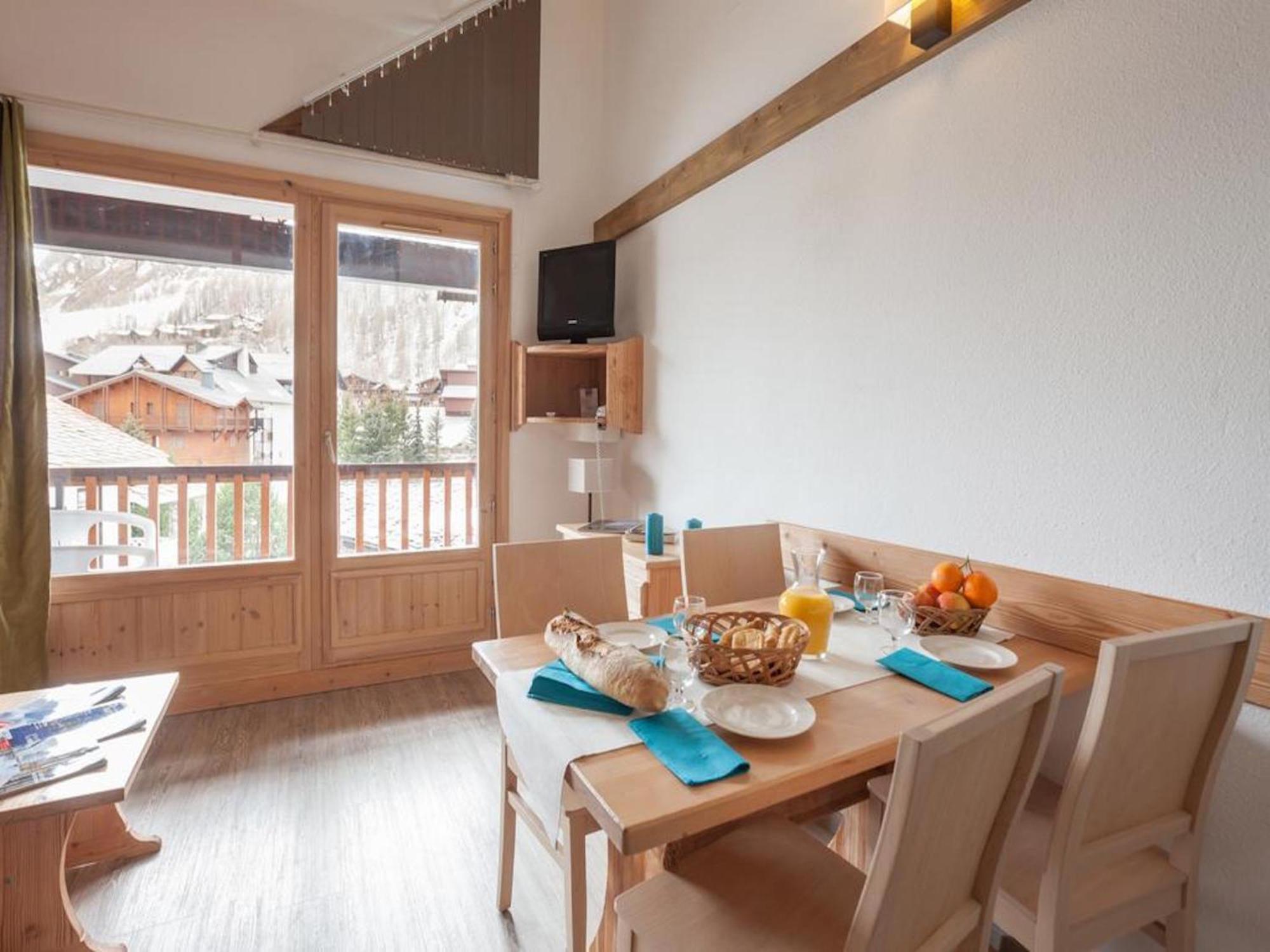 Residence & Spa Les Chalets De Solaise Val-dʼIsère Rum bild